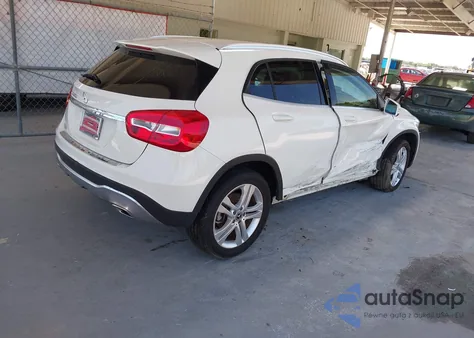 2018 Mercedes-Benz Gla 250 z USA, uszkodzony, nr VIN WDCTG4EB7JJ448333